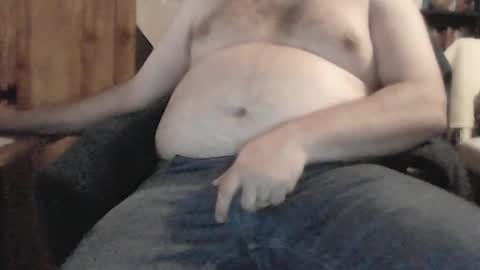 Snapshot of peter40770 chatting on 06-18-26, 02:45 peter40770 online show from 06-18-26, 02:45