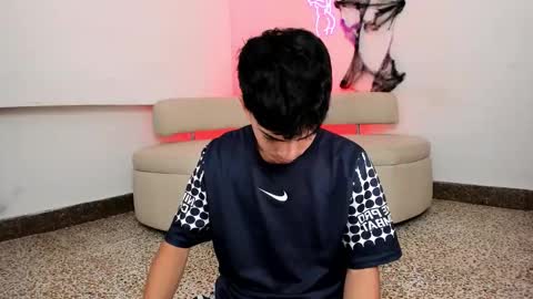 Snapshot of peter_chase chatting on 10-16-25, 07:37 Peter online show from 10-16-25, 07:37