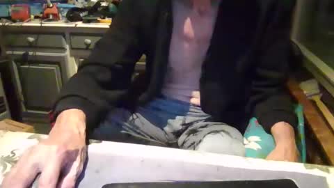 Snapshot of peter_on_kik chatting on 10-19-25, 03:51 make me cum in pvt dutch german daddy c2c bigcock online show from 10-19-25, 03:51