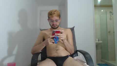 Snapshot of peter_x_annaud chatting on 12-06-24, 11:44 FELIPE online show from 12-06-24, 11:44