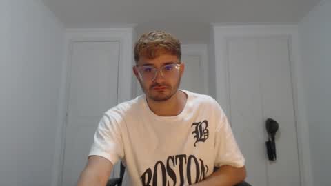 Snapshot of peter_x_annaud chatting on 01-31-25, 11:03 FELIPE online show from 01-31-25, 11:03