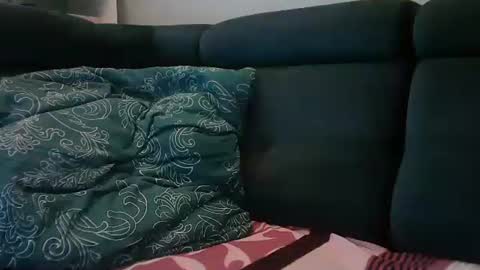 Snapshot of peterf83 chatting on 02-24-25, 06:27 peterf83 online show from 02-24-25, 06:27