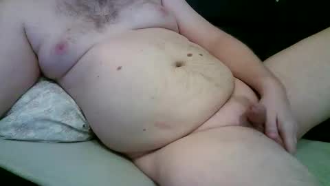 Snapshot of peterf83 chatting on 04-05-26, 08:39 peterf83 online show from 04-05-26, 08:39