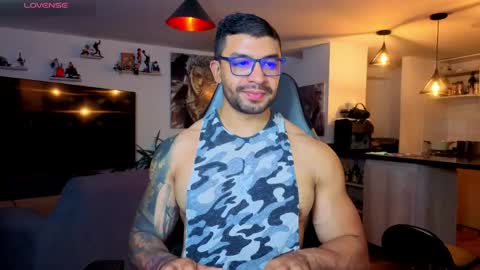 Snapshot of peterjack7 chatting on 04-25-26, 04:04 Peter Jack online show from 04-25-26, 04:04