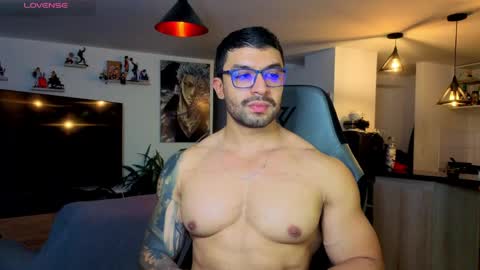 Snapshot of peterjack7 chatting on 05-12-26, 04:20 Peter Jack online show from 05-12-26, 04:20