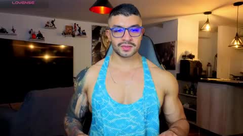 Snapshot of peterjack7 chatting on 05-13-26, 12:30 Peter Jack online show from 05-13-26, 12:30