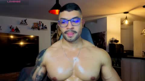 Snapshot of peterjack7 chatting on 05-14-26, 01:34 Peter Jack online show from 05-14-26, 01:34