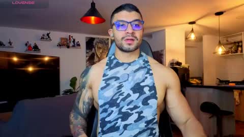 Snapshot of peterjack7 chatting on 05-22-26, 01:46 Peter Jack online show from 05-22-26, 01:46