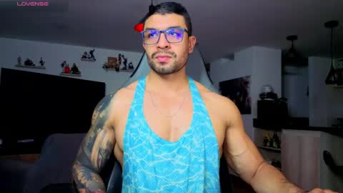 Snapshot of peterjack7 chatting on 06-03-26, 02:36 Peter Jack online show from 06-03-26, 02:36
