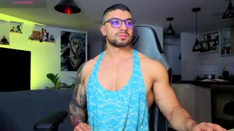 Snapshot of peterjack7 chatting on 06-09-26, 03:29 Peter Jack online show from 06-09-26, 03:29