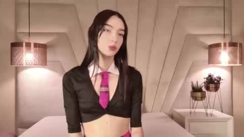 Alice   online show from 09-12-25, 08:20