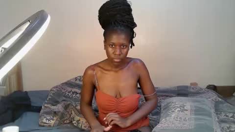 Anya online show from 10-23-25, 11:46