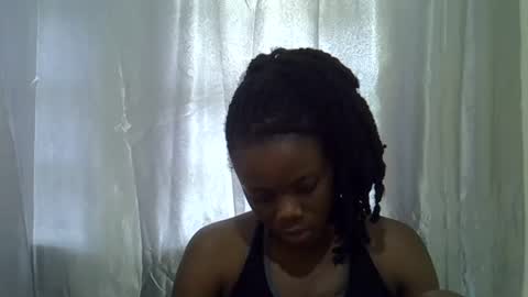 Snapshot of petite_melan chatting on 11-06-25, 08:04 petite_melan online show from 11-06-25, 08:04