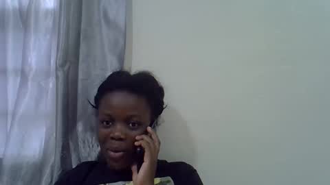 Snapshot of petite_melan chatting on 11-23-25, 06:13 petite_melan online show from 11-23-25, 06:13