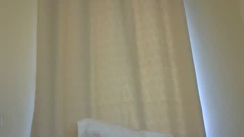 Tanya online show from 12-19-25, 04:19