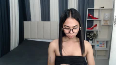 Yukie online show from 11-13-25, 10:41