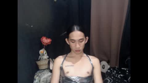 Snapshot of petitebigcock_69 chatting on 02-03-26, 02:21 petitebigcock_69 online show from 02-03-26, 02:21