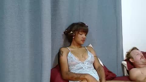 Snapshot of petitebubblegum chatting on 02-13-25, 02:23 Caramel princesa online show from 02-13-25, 02:23