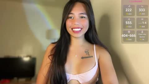 Snapshot of petitegirlx69 chatting on 12-30-24, 11:28 miss lisa online show from 12-30-24, 11:28