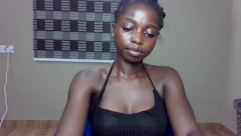 petitexxebony online show from 07-02-26, 03:34