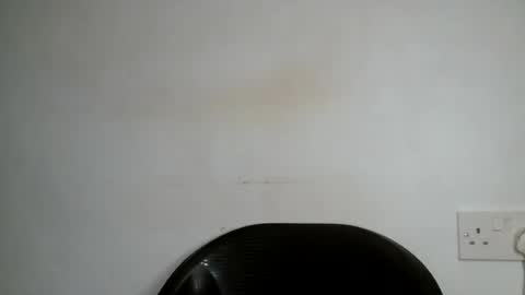 Snapshot of petitgirl88 chatting on 07-15-26, 08:08 petitgirl88 online show from 07-15-26, 08:08