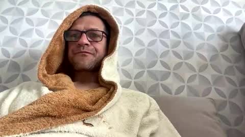 petrovichxxx81 online show from 05-22-26, 06:53