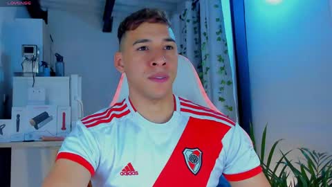 Petter  Coleman online show from 04-20-26, 02:03