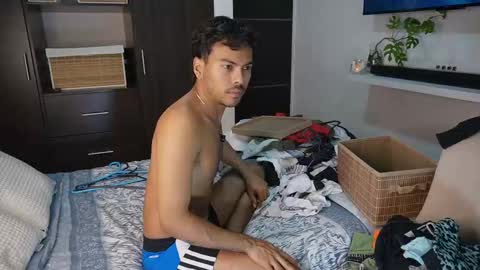 Pettercat online show from 11-04-25, 01:59