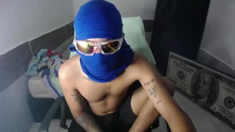 petty_boy777 online show from 05-03-26, 04:13