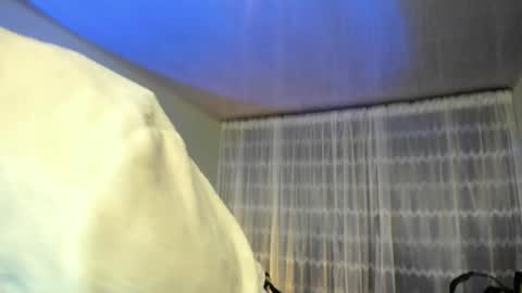Peyton online show from 02-08-25, 04:25