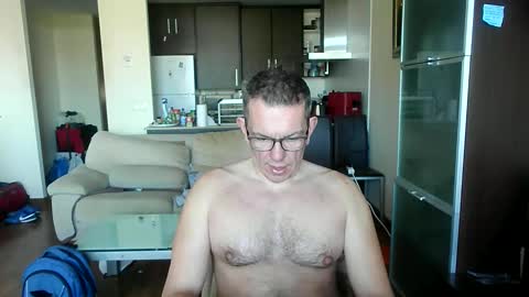 Snapshot of pg19clp4191zm chatting on 01-07-26, 12:18 Alex online show from 01-07-26, 12:18