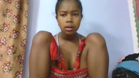 phania185885 online show from 03-29-26, 03:45