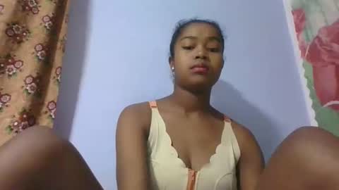 phania185885 online show from 04-02-26, 02:42