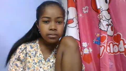 phania185885 online show from 05-29-26, 06:33