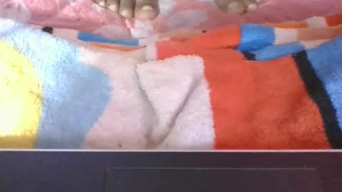 phania185885 online show from 06-04-26, 05:46
