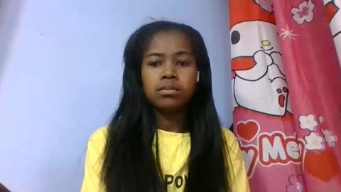 phania185885 online show from 06-04-26, 05:52