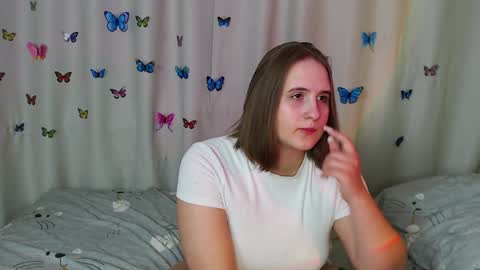 Snapshot of phantommira chatting on 01-21-25, 05:30 phantommira online show from 01-21-25, 05:30