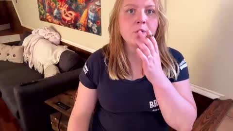 Snapshot of phatassblond chatting on 09-28-25, 04:45 PhatAssBlond online show from 09-28-25, 04:45