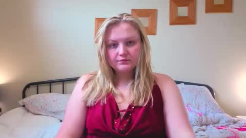 PhatAssBlond online show from 02-24-26, 04:16