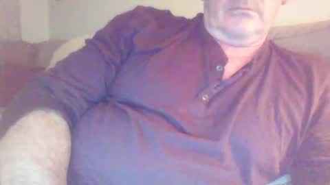 Phil online show from 04-16-26, 01:17
