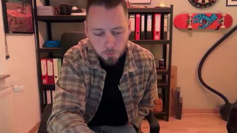 Snapshot of philboh94 chatting on 02-09-26, 09:46 Ben 1995 online show from 02-09-26, 09:46