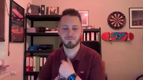 Snapshot of philboh94 chatting on 02-10-26, 11:25 Ben 1995 online show from 02-10-26, 11:25