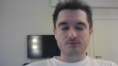 Snapshot of philborison chatting on 01-07-26, 04:48 PhilipBorison online show from 01-07-26, 04:48