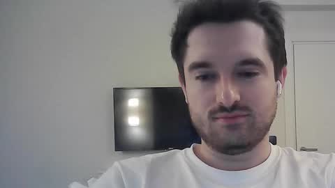 Snapshot of philborison chatting on 02-10-26, 06:39 PhilipBorison online show from 02-10-26, 06:39