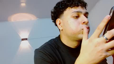 Snapshot of philip_jons chatting on 02-22-26, 10:19 Philip online show from 02-22-26, 10:19