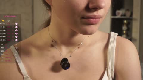 Bella online show from 02-06-25, 03:16