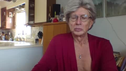 Snapshot of phillipa1023 chatting on 02-05-25, 05:53 phillipa online show from 02-05-25, 05:53