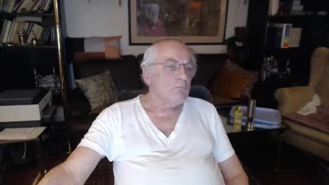 Philippe online show from 02-06-25, 08:34