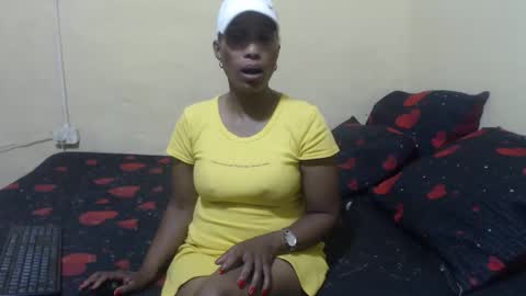 Snapshot of phoenixcandy chatting on 02-15-26, 10:17 phoenixcandy online show from 02-15-26, 10:17