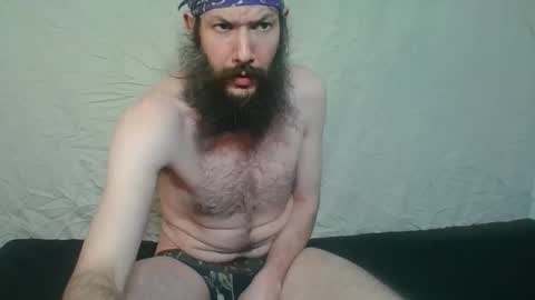 Snapshot of phoenixphallox chatting on 01-31-25, 01:33 randy online show from 01-31-25, 01:33